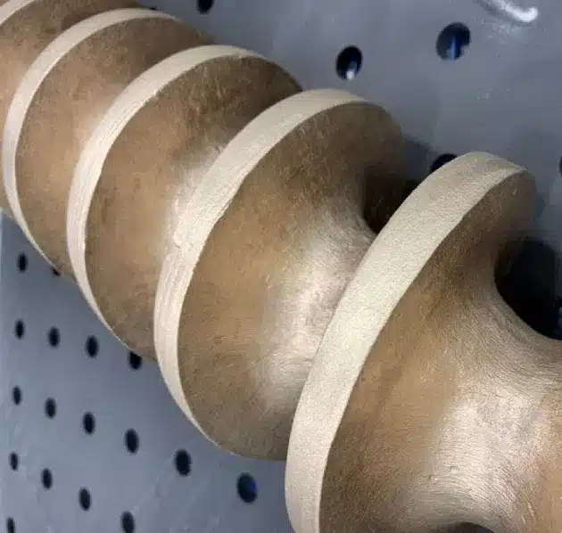 Detailansicht eines optimal gereinigten Welle nach Sweepen.